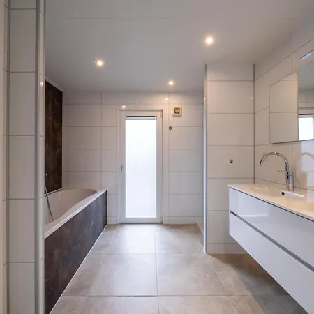 Ravenbosch Royal - Bath Atmosph Firepl *
